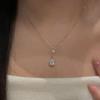 Collier Double Couche Goutte d'Eau Flottante Design de Niche pour Femmes – Chaîne de Clavicule Exquise, Tendance, Polyvalente