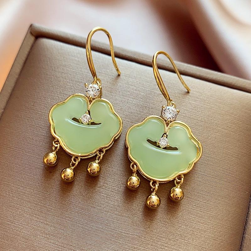 New Chinese design earrings Ruyi lock ear buckle women, personalized versatile national style earrings earrings