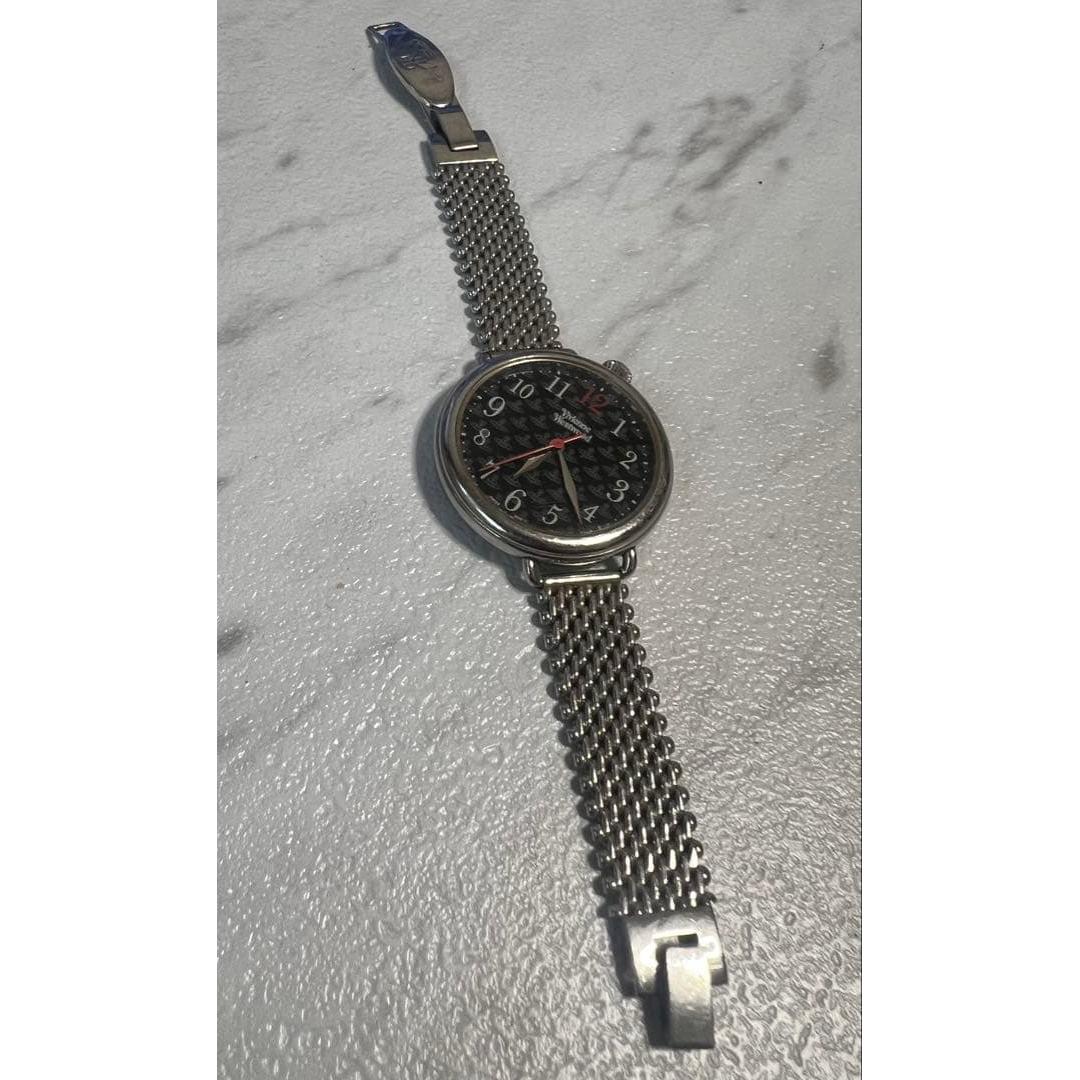 Подержанные часы vivienne westwood