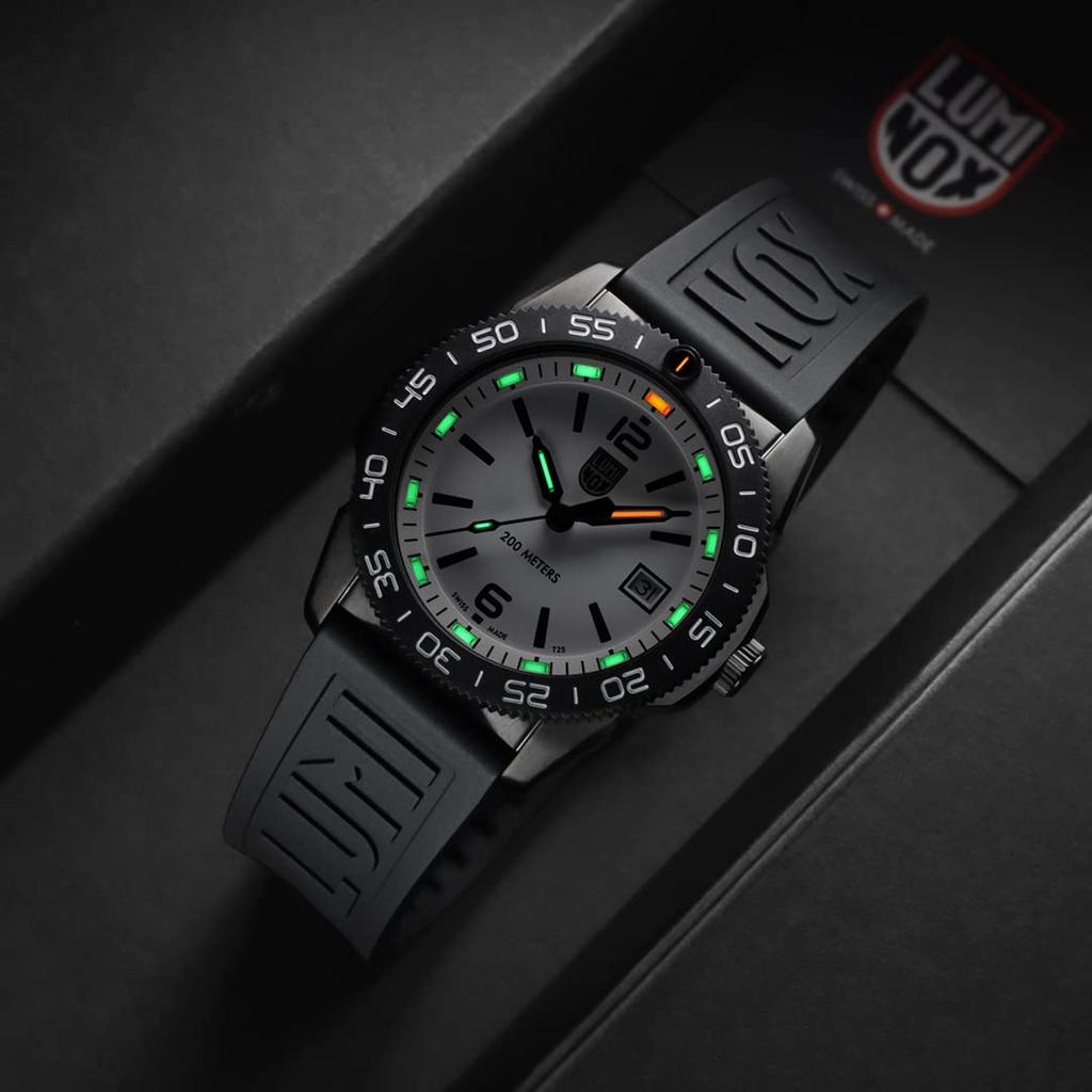 Liberta Luminox SEA SERIES 3127M Men's Black Diver's Watch