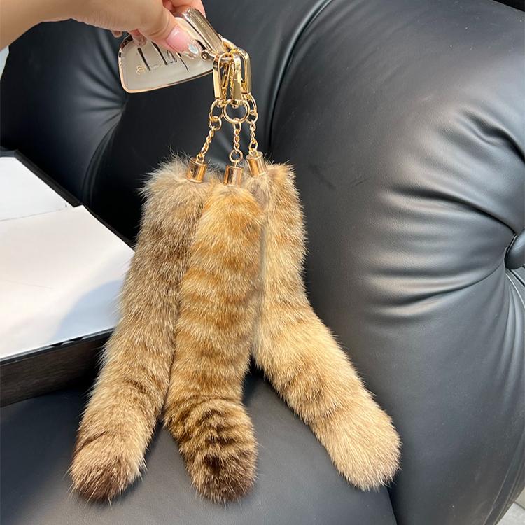 [Cute Little Tail] Real Fox Fur Tail Car Keychain Pendant Plush Doll Back Bag Pendant