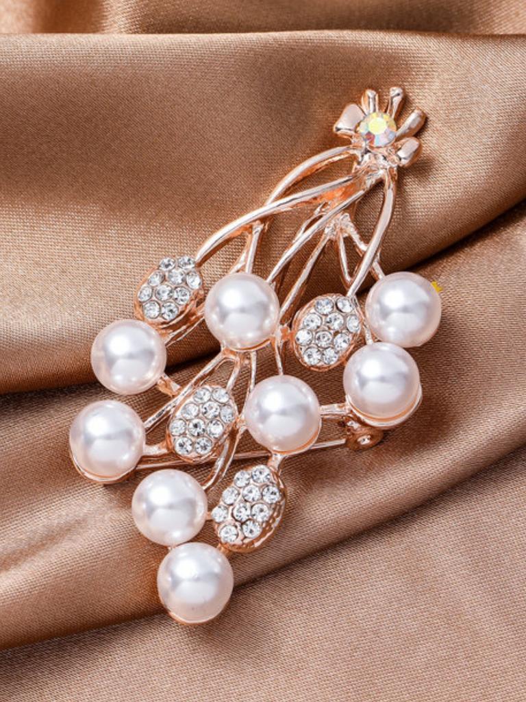 1PC Women's Fashion Temperament, Multiple Types of Geometric Imitation Pearl Brooch Accessories, Party Holiday Gifts