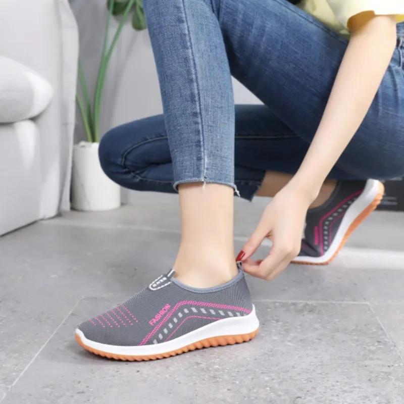 Fashion Soft Slip On Light Shoes for Women Comfortable and Elegant Fashion 2025 Designer Luxury Casual New In Aesthetic Woman Footwear
