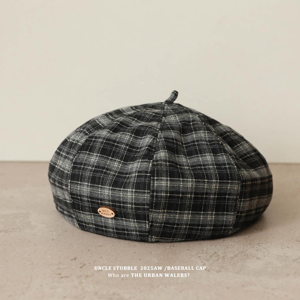 The Painter's Hat Girl's Retro Figure  Enhancing Small Octagonal Hat for Autumn and Winter  A Warm and Fashionable Beret Hat for Autumn and Winter