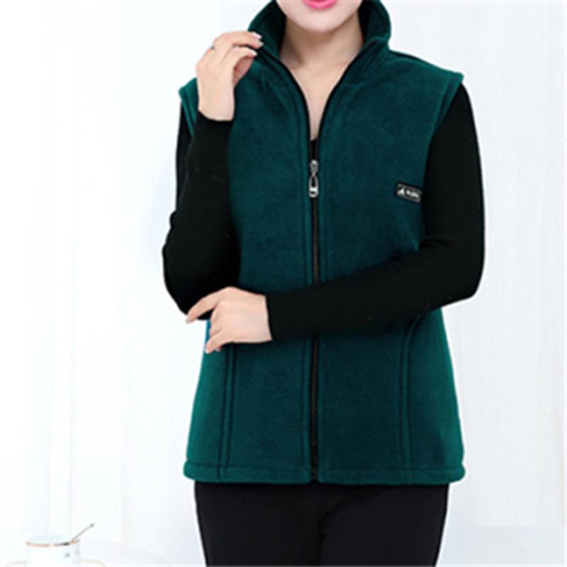 Women's Sportswear Jacket Fleece Waistcoat Fashion Female Vest Mother Autumn Short Warm Imitation Lamb Woolen Oversize
