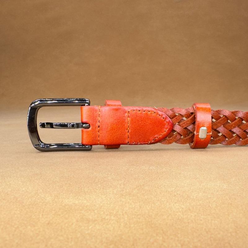 Hand-woven Leather Belt Women's Retro Casual Pin Buckle Hollow Women's Belt