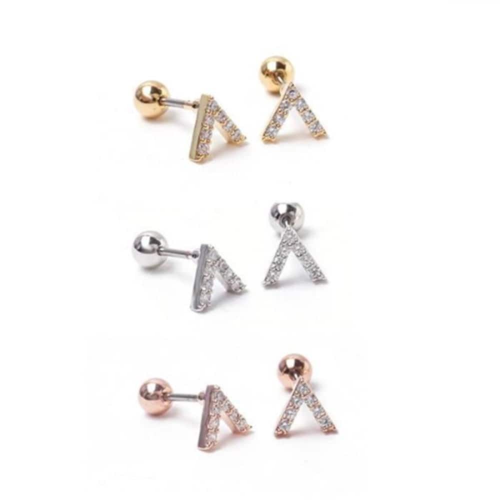 Women's Piercing Cubic Surgical V Lock Ball Earrings (10604888)