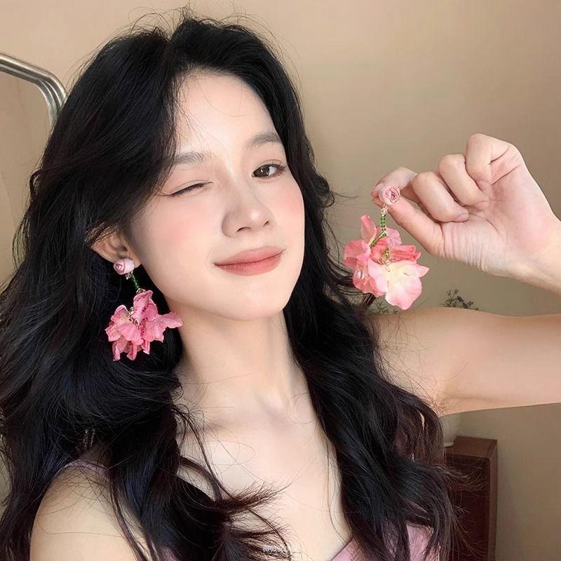 Love flower bow fringed earrings sweet temperament versatile stud earrings fashion niche high-end earrings