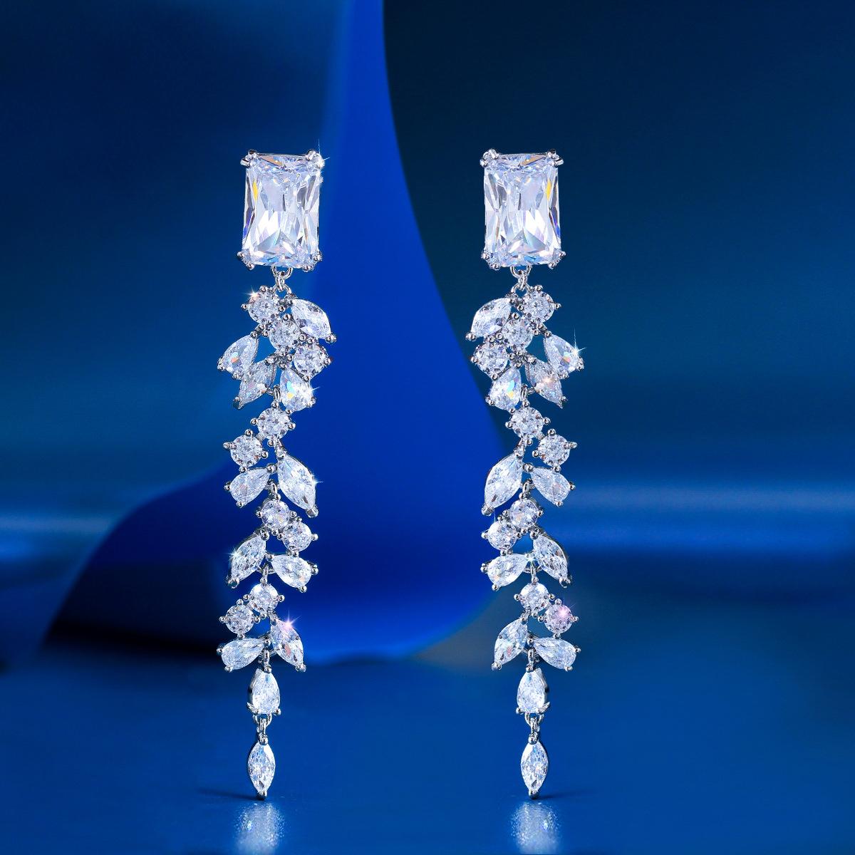 

Needle Long Tassel Zircon Leaf Square Round Face Earrings Wheat Ears Full Of Diamonds Light Luxury Earrings Earrings