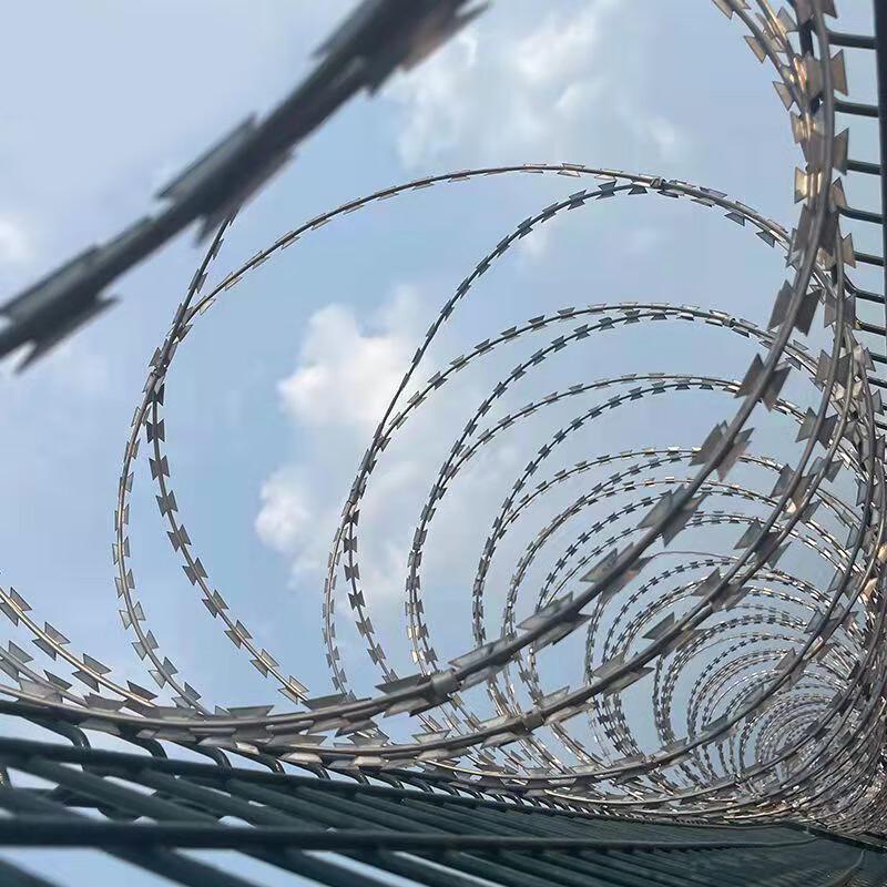 Razor Wire Security Fence (Hot-Dip Galvanized)