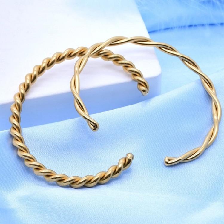 Elegant Spirals Cuff Bangle Silver Plated Jewelry Accessory Portable Decoration for Gifts Giving and Trendy Outfits