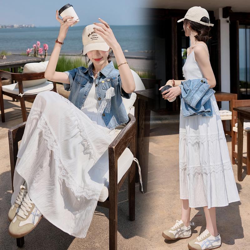 

Летний универсальный джинсовый жакет и облегающее талию платье-камисоль, комплект 2025 L (115-125 jin)