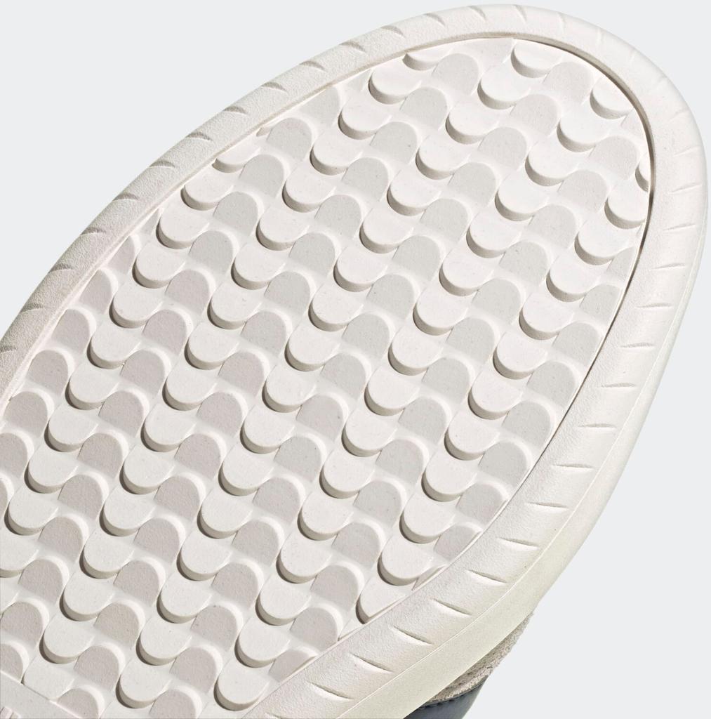 Кроссовки Adidas Barreda off white/preloved ink/grey one