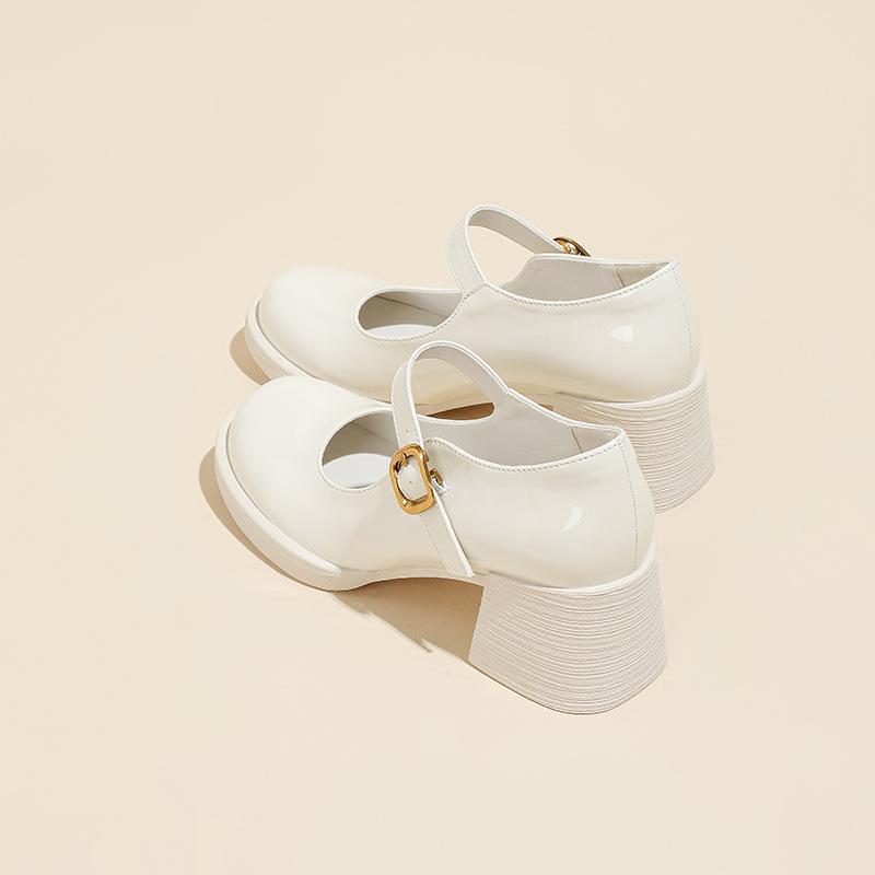 

2025 new Korean version one-word with high heels and light mouth single shoes French temperament Mary Jane shoes women s spring comfort and versatil 35