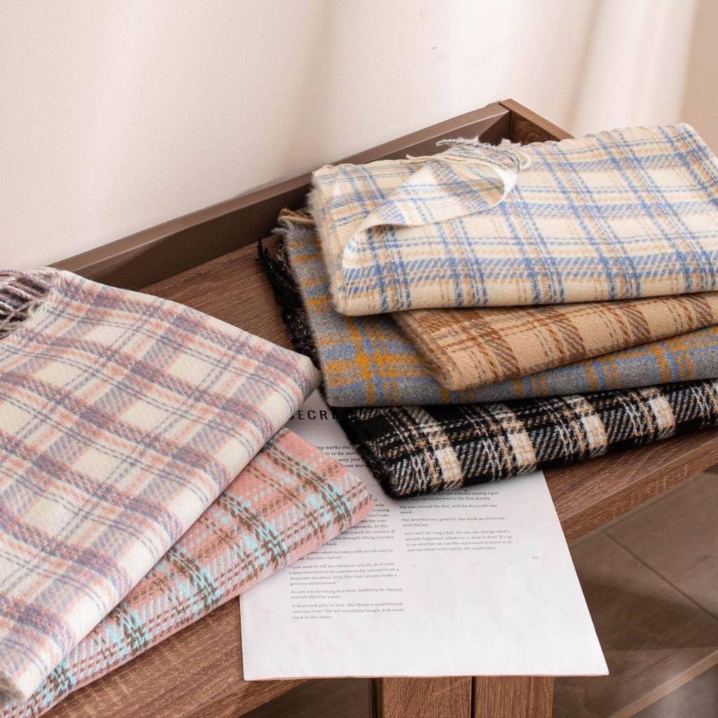 Autumn and Winter Simple Korean Versatile Scarf Female Student Business Sweet Scarf Warm Tassel Couple Thickened Shawl