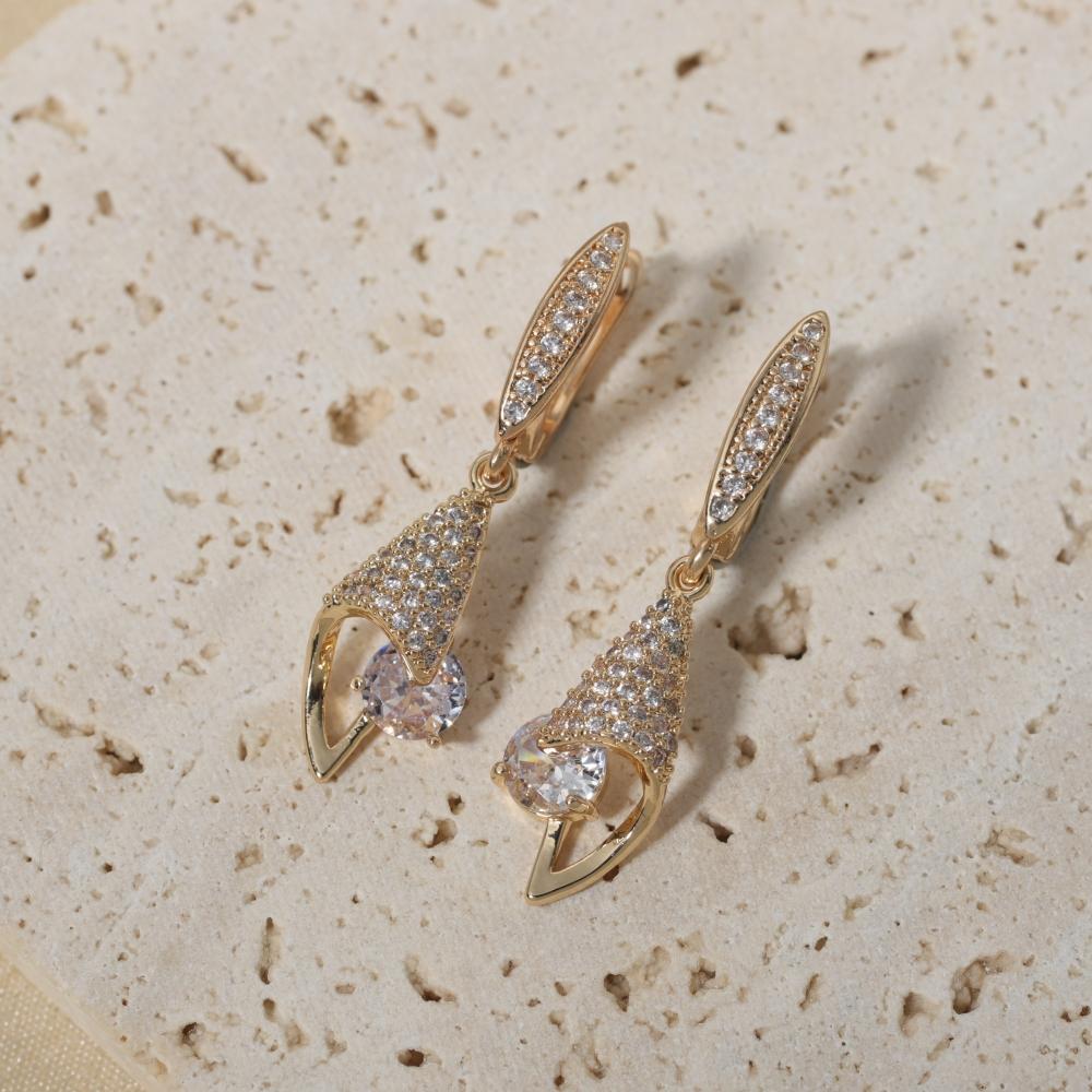 1 Pair Fashion Conch/wings Dangle Earrings for Women Zirconia Earring Jewelry Wedding Party Accessories