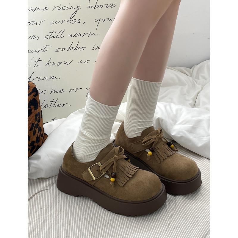 New products are on sale in autumn, new retro tassel single shoes, versatile platform casual shoes 6004
