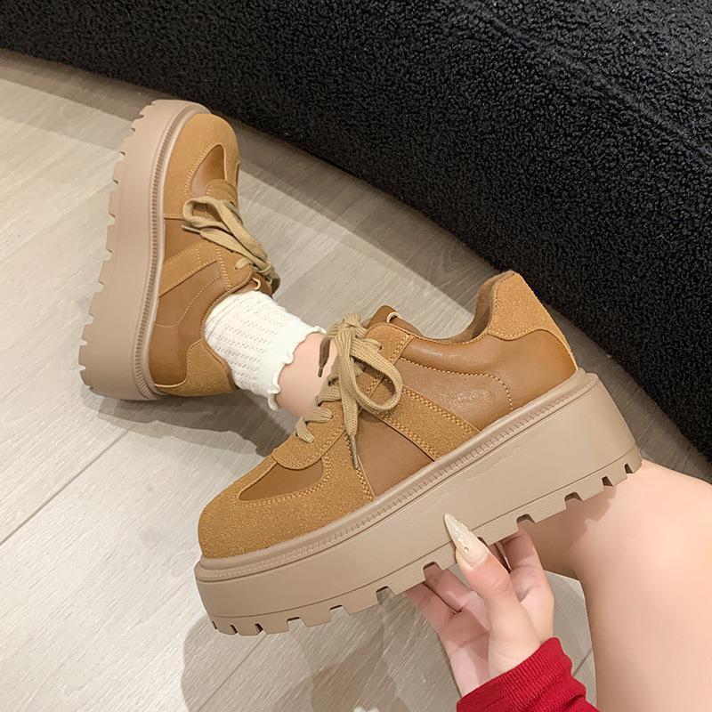 Thick-soled German training shoes for women's 2025 spring new super fire heightening versatile soft leather muffin Birken casual Forrest Gump shoes
