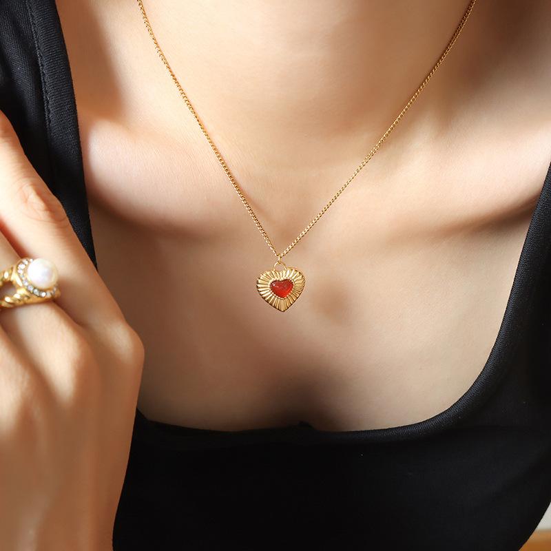 Hong Kong Style Celebrity Temperament Fashion Does Not Fade Peach Heart Inlaid Agate Pendant Necklace Titanium Steel Earrings Jewelry Set