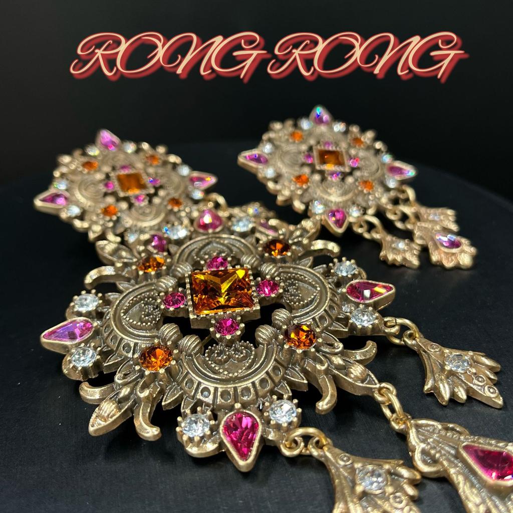 Medieval Vintage Western Antique Jewelry Florence Cameo Court Style Vintage Stud Earrings Brooch Set