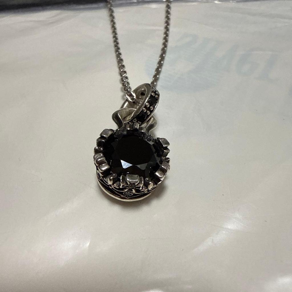 Used Artemis Classic Stone Crown Charm