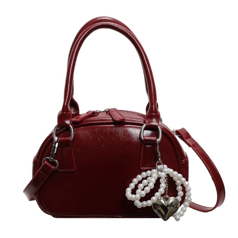 Женские сумки из лакированной кожи — фото 11