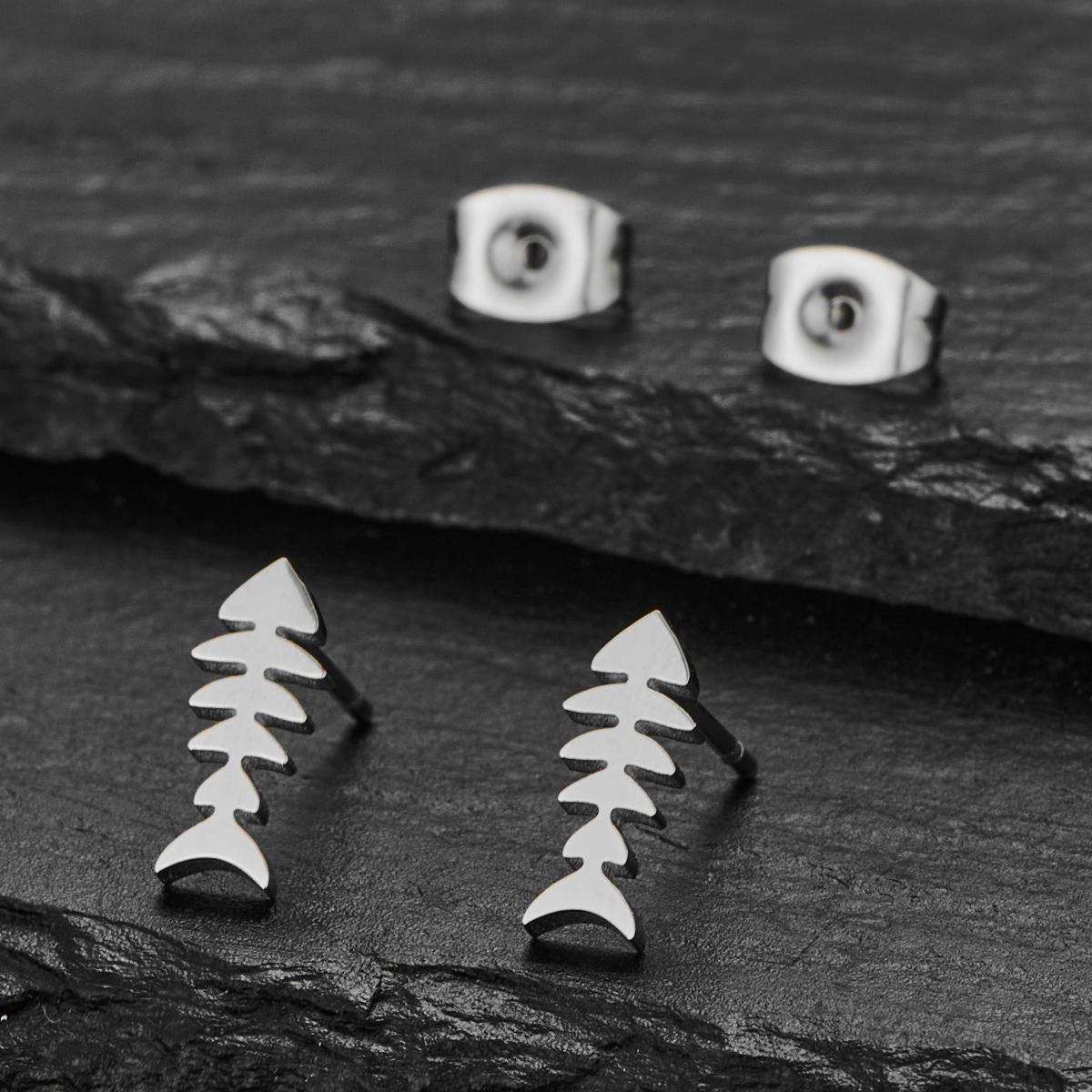 

1 Pair Creative Fashion Fish Bone Earrings for Women Stainless Steel Mini Stud Earring Cute Animal Zircon Birthday Gift 2025