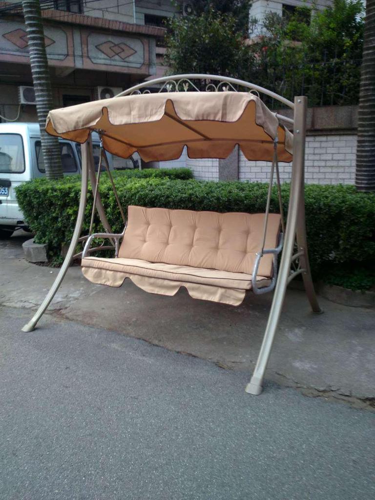 In-Stock Outdoor Hanging Swing Chair: Waterproof Wrought Iron Reclining Rocker for Balcony, Courtyard, or Garden