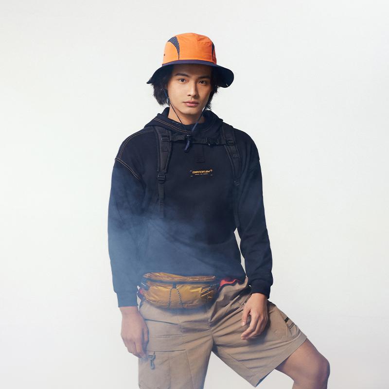 Li Ning CF Suo Jian Long Zai Ye Mikina s kapucí s potiskem písmen Volná Unisex mikiny Černá AWDU805-2