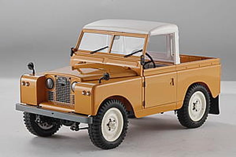 FMS Realistic RC Completed Model Land Rover Series II Yellow Electric Radio Control FMS11202RTRYL 1/12