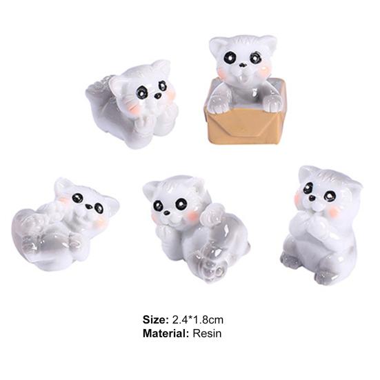 1 Set Mini Cats Statue Lovely Realistic Shape Resin Whimsical Design Garden Miniature Home Decor