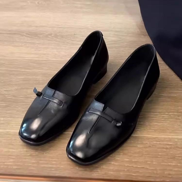 Cowhide Version~ French Thick Heel Medieval Shoes Niche Design Versatile Loafers Spring New Products One-pedal Small Leather Shoes