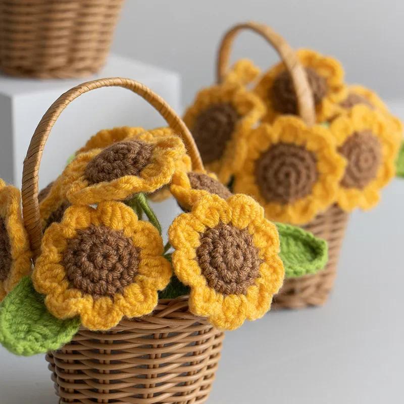 Crochet  Flower Cute Finished Woven Sunflowers Potted Hand-knitted Sunflowers Table Home Decor Wedding Ornament Friends Gift