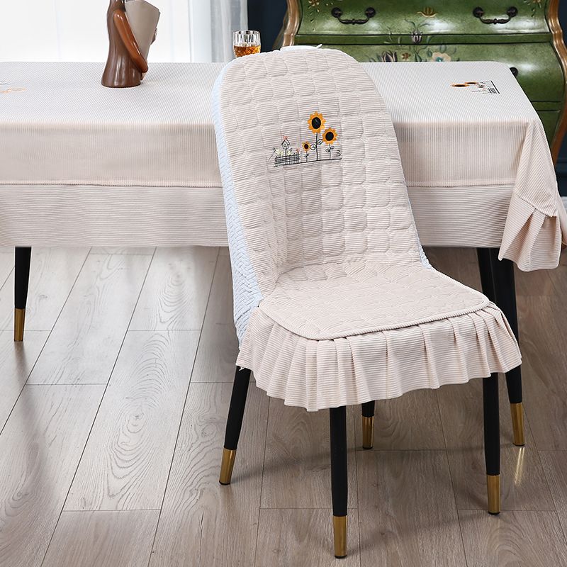 

Чехлы на стулья для обеденного стола 2025 Новое поступление Специальной формы Доступная роскошь Чехол для стула для дома Скатерть для обеденного стола Ткань Классный кожаный чехол для стула Sunflower rice Chair cover 1 pack