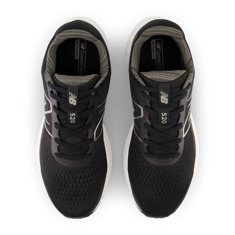 Sneakers New Balance Black Version 520v8