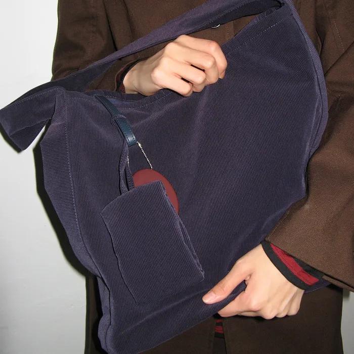 [3rd Reorder: Immediate Shipment] 0007 Layered Pouch Hobo Bag_Corduroy Navy