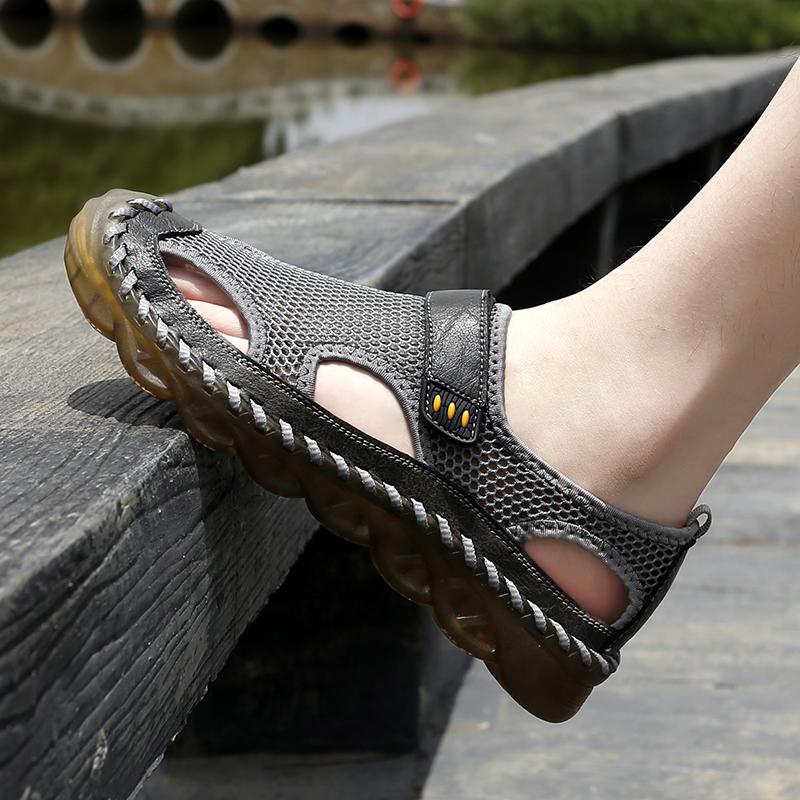 Men Outdoor Hiking Sandals Black Leather Closed Toe Grey Beach Shoes Wide Handmade Sandals Large Size for Father