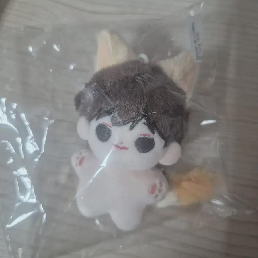 

Нераспечатанная кукла Somtob2 Btob Юк Сонджэ Dewsom