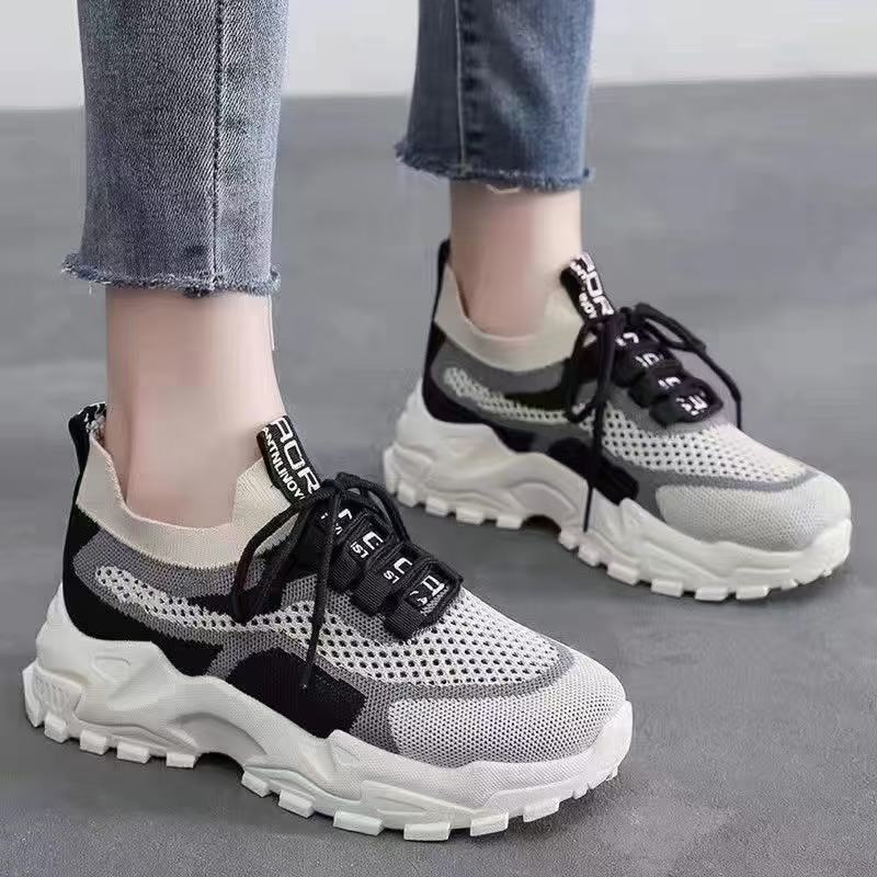 

Women s summer new dad shoes, fly-woven breathable sneakers, Korean version of color-matching mesh women s shoes are trendy and fast 40