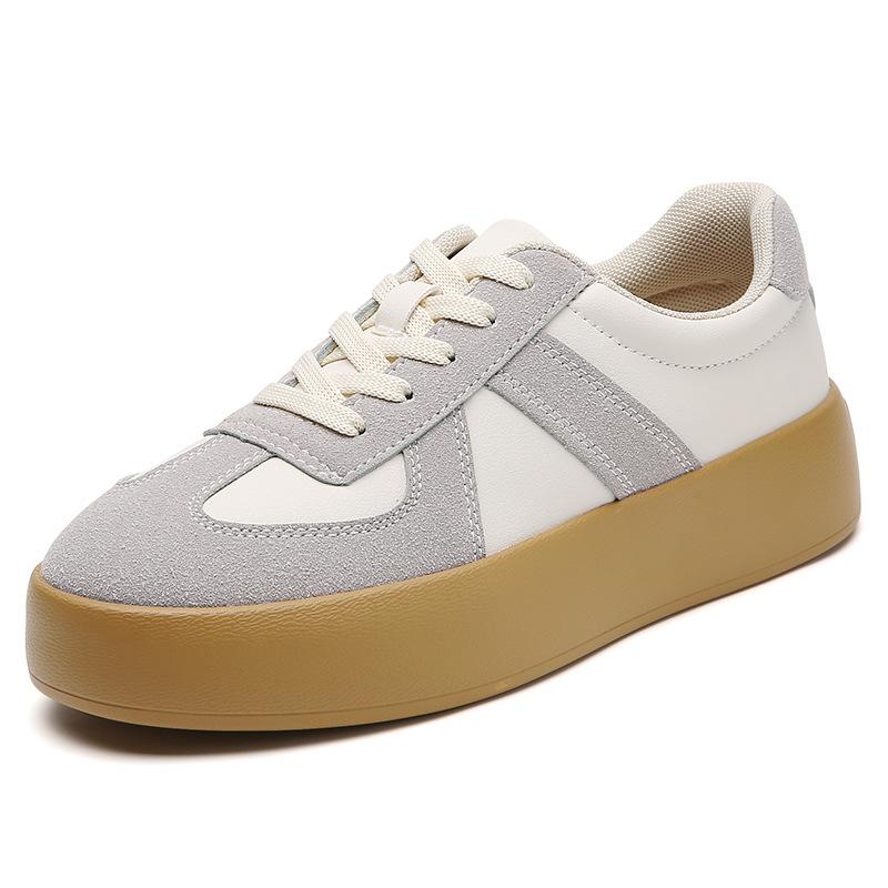 Retro Moral Training Shoes for Women In Spring and Autumn New Fashionable Sports Shoes for Women Versatile Thick Sole Student Board Shoes 35 3438₽