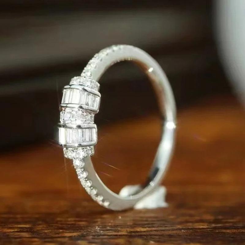 Huitan Chic Finger-ring for Women Creative Design Modern Fashionable Female Accessories Daily Wearable Party Statement Jewelry