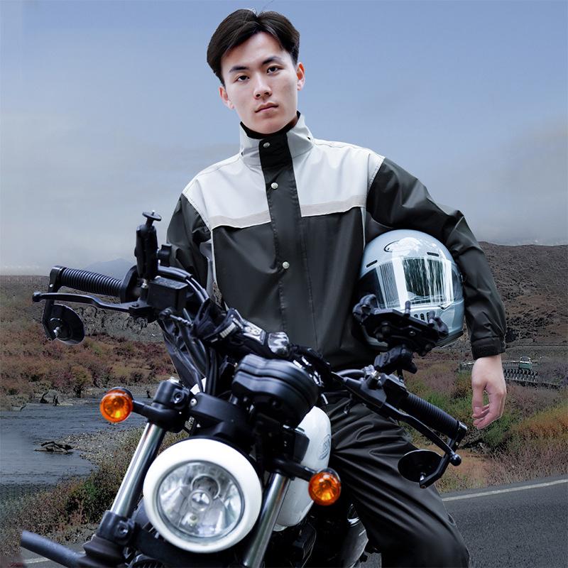 Reflective Raincoat & Pants Set: Storm-Proof Motorcycle Gear