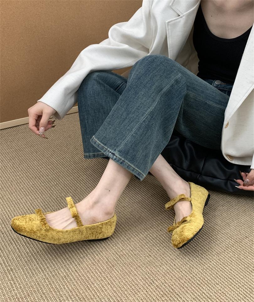 

Bow one-word buckle with butterfly gentle single shoe inner height increase Mary Jane women s shoes versatile 2025 autumn 39 жёлтый