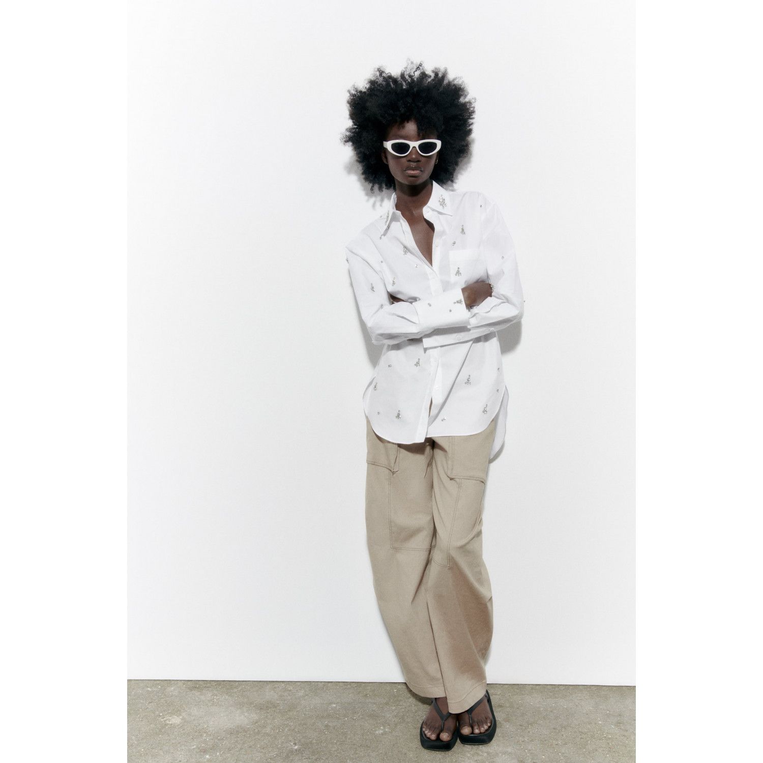 

OVERSIZE RHINESTONE SHIRT