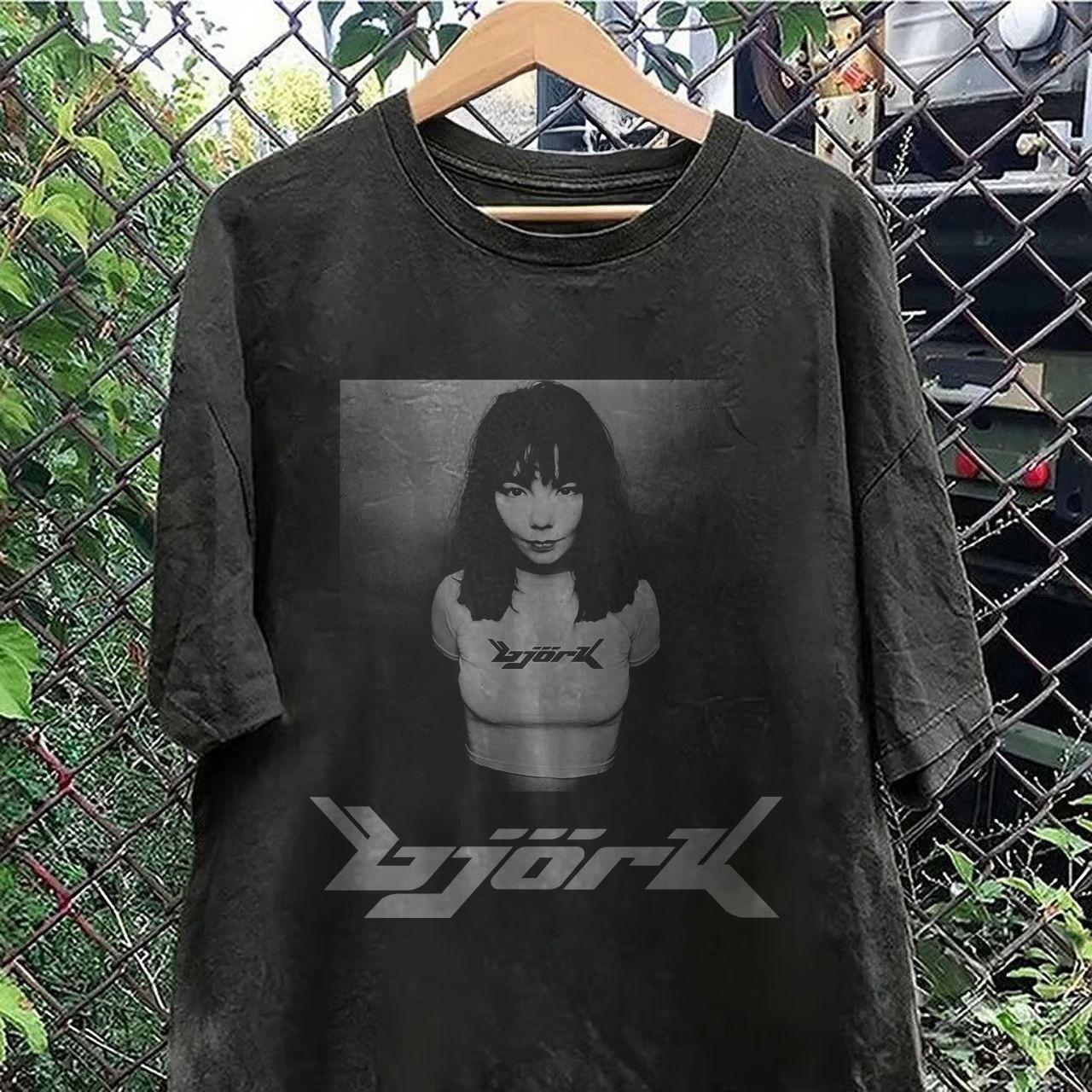 Bjork Debut T-Shirt Retro Vintage Album Graphic Tee Unisex Men Women S