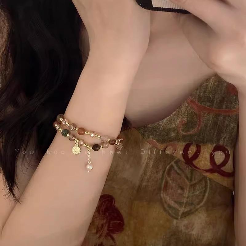 Double-layer Crystal Pearl Beaded Bracelet - Elegant and Luxurious Vintage Style Multi-layered Hand Bracelet with Unique Design for Women