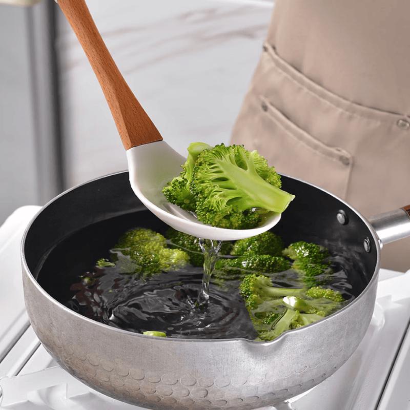 Oeny Wooden Handle Silicone Large Ladle Set
