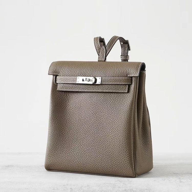 Трансграничная Высококлассная Мода Импортный Верхний Слой Коровьей Кожи TC Модная Женская Серебряная Поясная Сумка Пять Элементов Простая и Неподвластная Времени Женская Сумка 22x22x9cm 17230₽