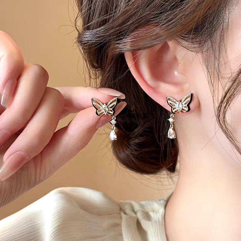 Elegant French Butterfly Tassel Earrings: High-End, Sparkly, Versatile Jewelry for Women
