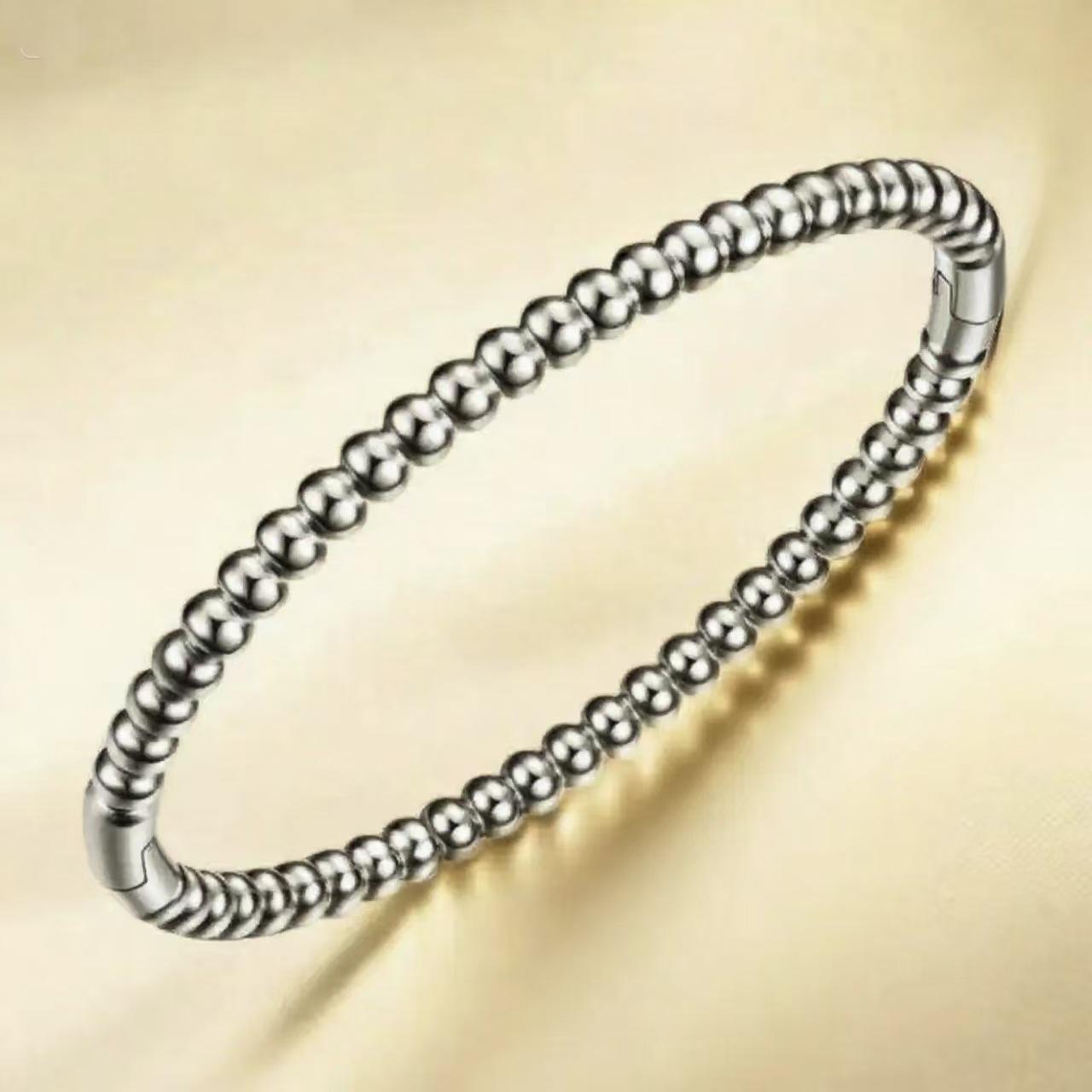 High-End Titanium Steel Women’s Couple Bracelet with Stainless Steel Buckle